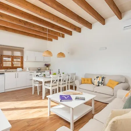Willa Cala'n Blanes Sleeps 6 With Pool And Air Con *