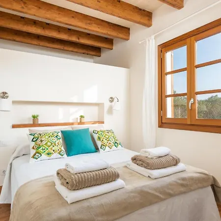 Cala'n Blanes Sleeps 6 With Pool And Air Con Willa *